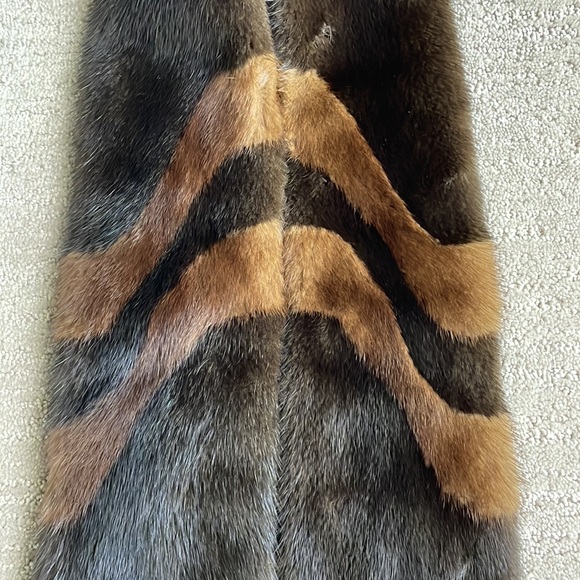 Vintage two toned mink stole - Picture 5 of 7